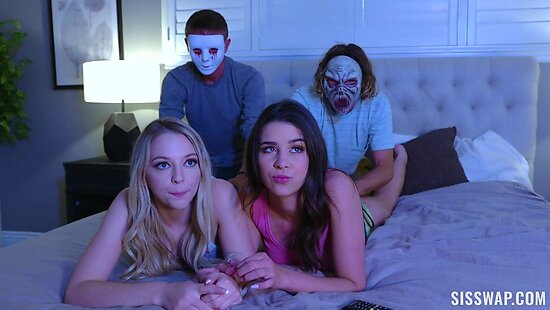 Просмотр ужастиков привел к групповому обмену сестрами